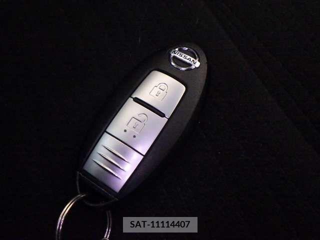 Nissan CUBE 2011-07 326801-12