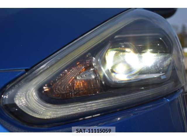 Toyota SIENTA 2015-11 372304-16