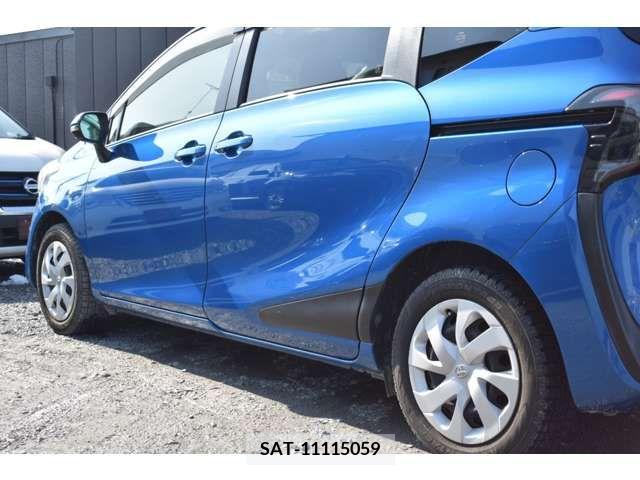 Toyota SIENTA 2015-11 372304-12