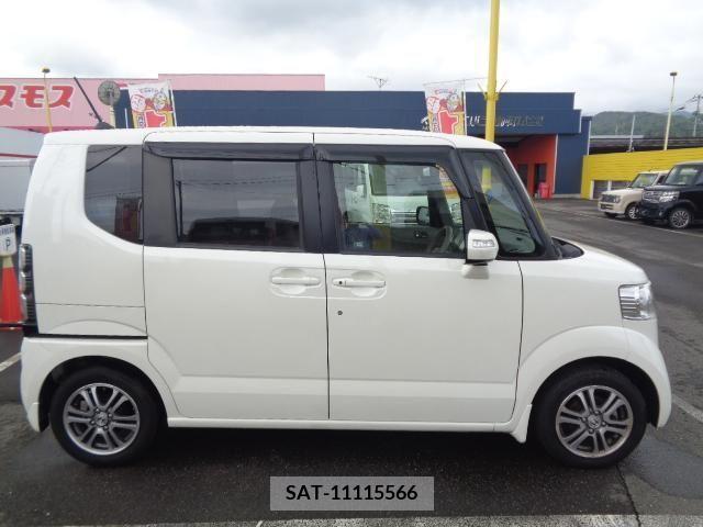 Honda N BOX 2013-06 279794-3
