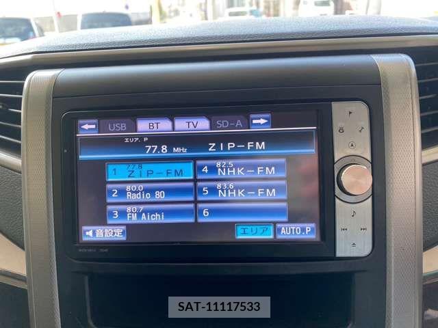 Toyota VELLFIRE 2012-04 329474-15