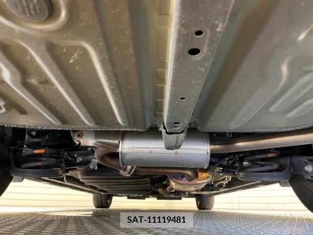 Toyota VOXY 2021-06 343453-19