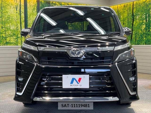Toyota VOXY 2021-06 343453-15