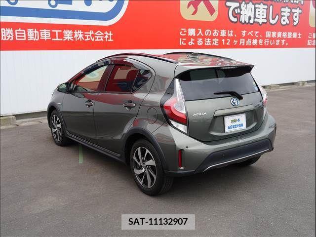 Toyota AQUA 2019-04 356097-6
