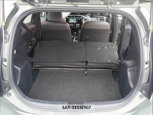 Toyota AQUA 2019-04 356097-15
