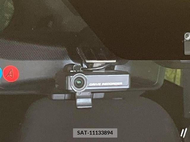Nissan NOTE 2018-05 247321-5