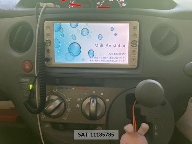 Toyota SIENTA 2008-05 394067-19
