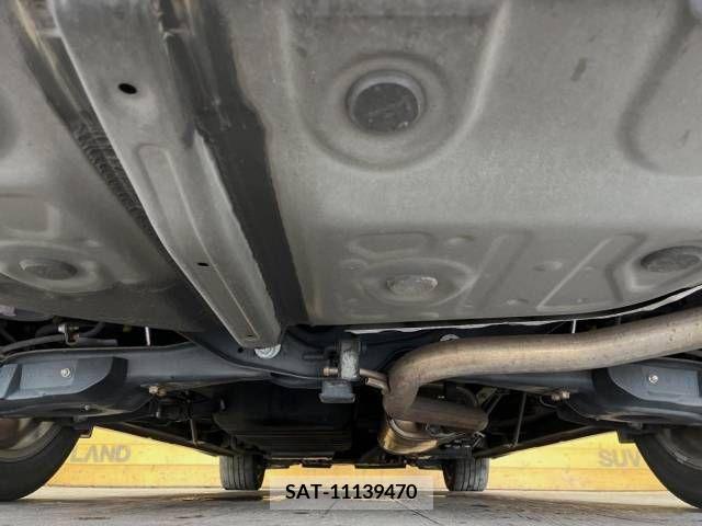 Toyota VELLFIRE 2017-01 299368-19