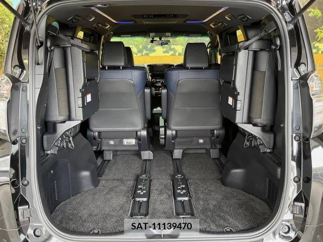 Toyota VELLFIRE 2017-01 299368-11