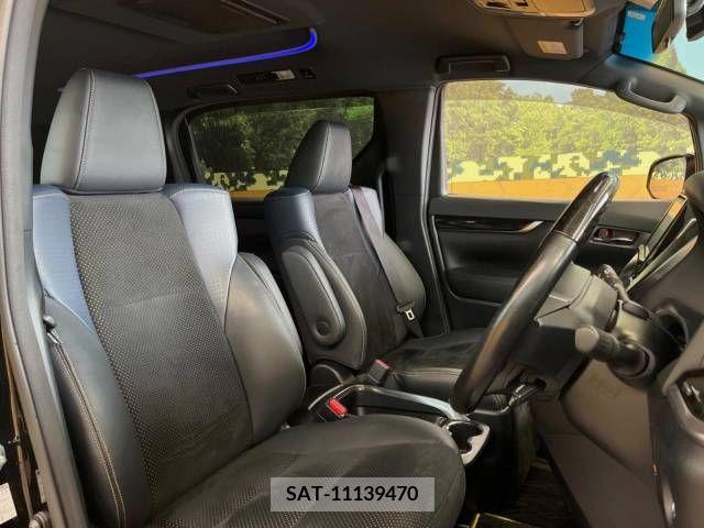 Toyota VELLFIRE 2017-01 299368-8
