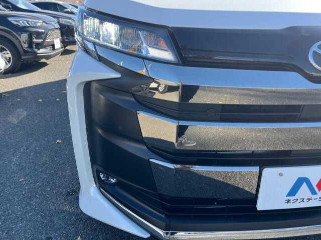 Toyota NOAH 2023-06 196016-13