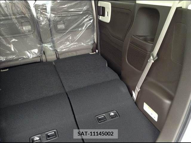 Honda N BOX 2022-07 307434-14