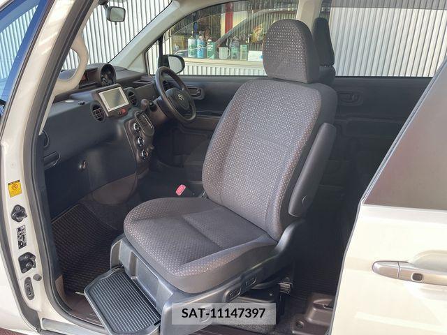 Toyota PORTE 2012-12 203521-7