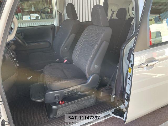 Toyota PORTE 2012-12 203521-8