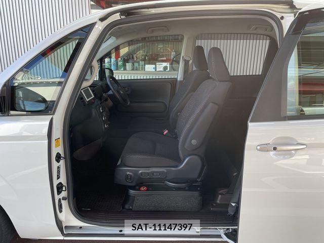 Toyota PORTE 2012-12 203521-9