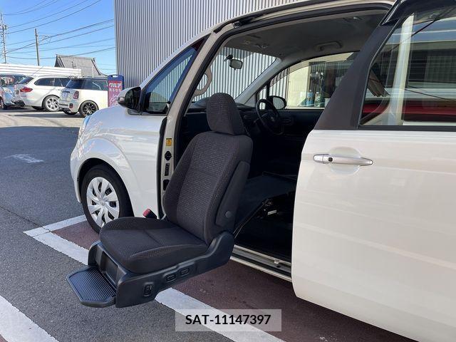 Toyota PORTE 2012-12 203521-1