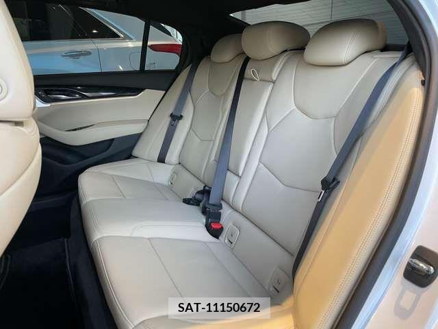 Cadillac CT5 2021-06 215885-15