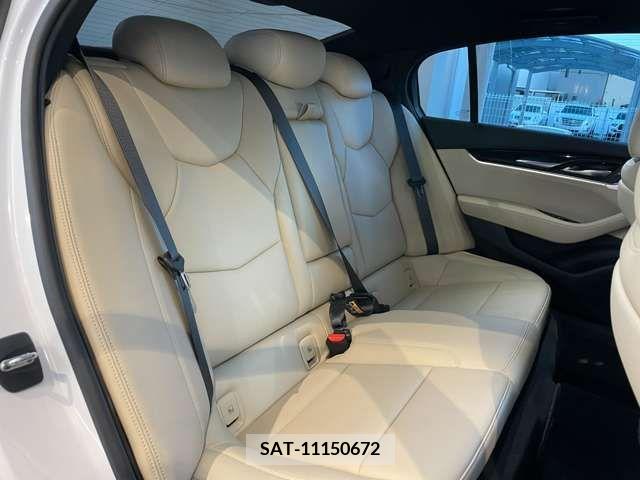 Cadillac CT5 2021-06 215885-18