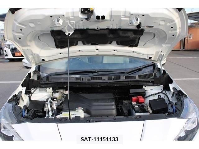 Nissan LEAF 2019-01 212232-17