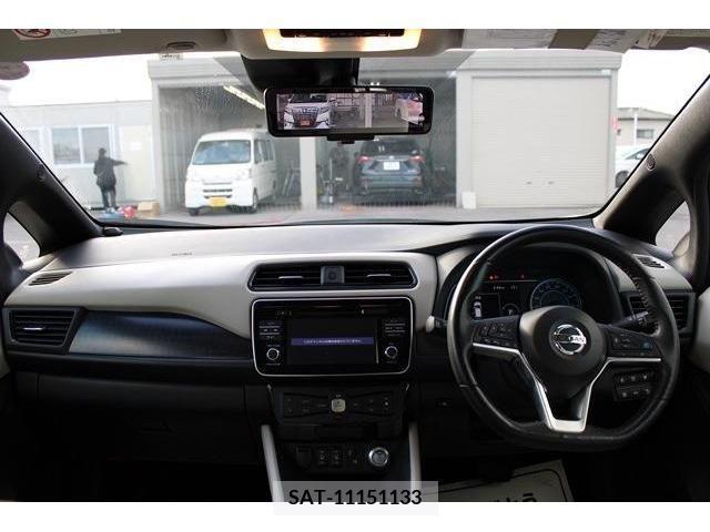 Nissan LEAF 2019-01 212232-14