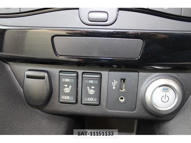 Nissan LEAF 2019-01 212232-4