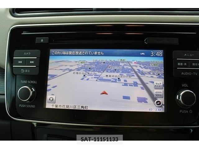 Nissan LEAF 2019-01 212232-1