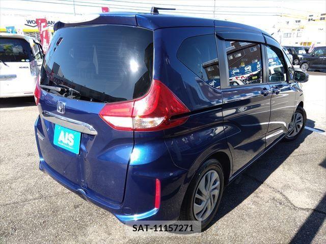 Honda FREED 2017-05 223405-2