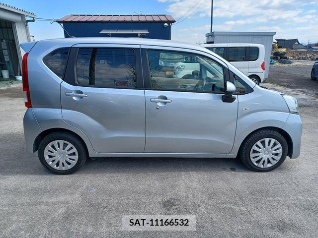 Subaru STELLA 2018-03 210680-3