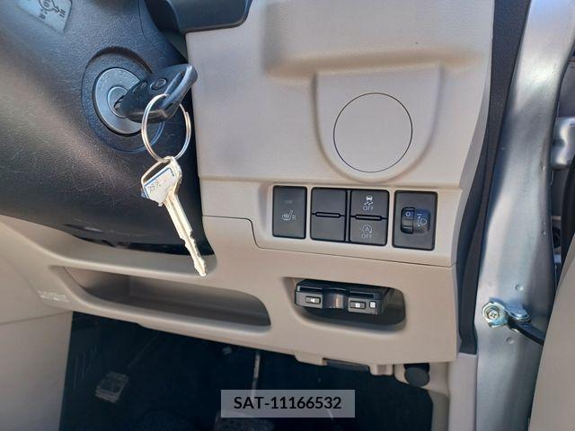 Subaru STELLA 2018-03 210680-11