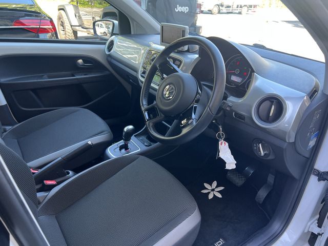 VolksWagen UP! 2015-03 7680-13