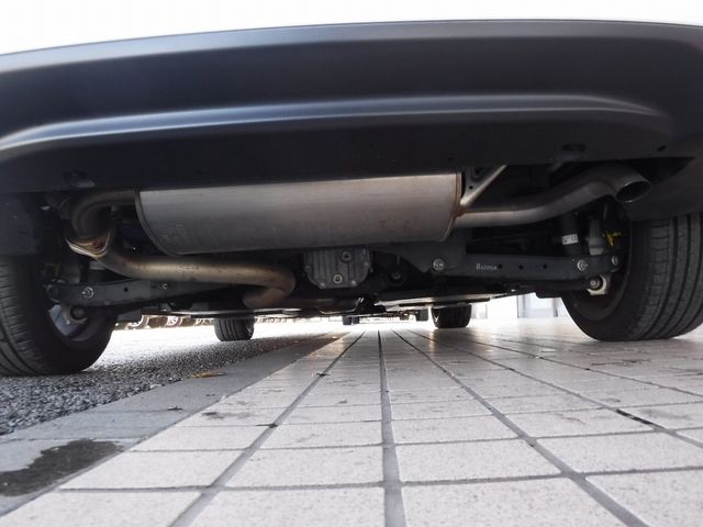 Subaru IMPREZA 2017-01 28239-8