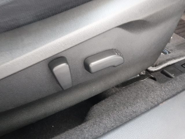 Subaru IMPREZA 2017-01 28239-14