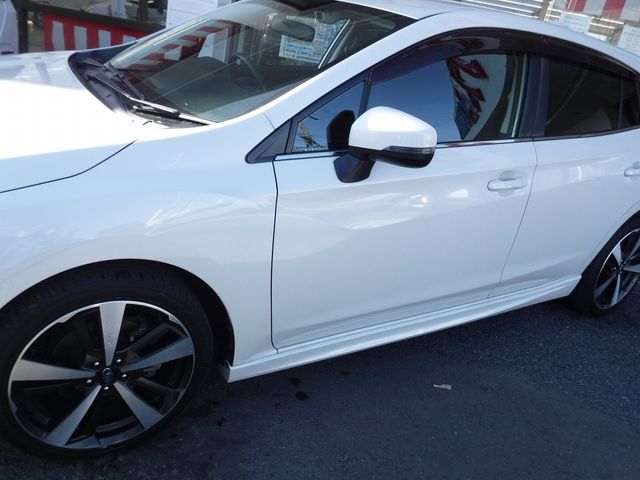 Subaru IMPREZA 2017-01 28239-7