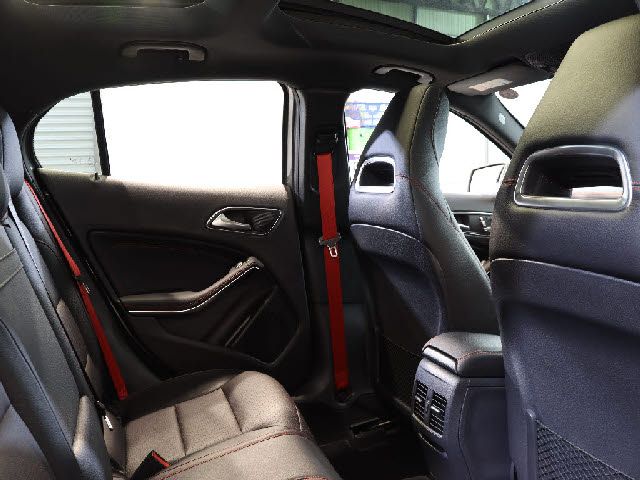 Amg A-Class 2018-06 192751-13
