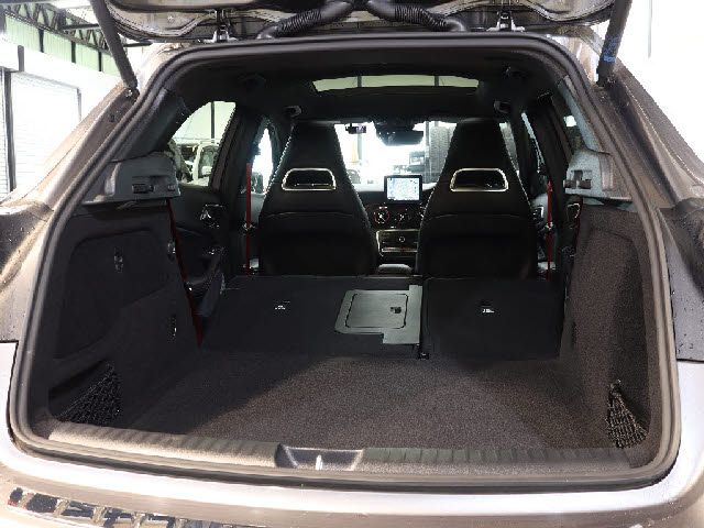 Amg A-Class 2018-06 192751-6