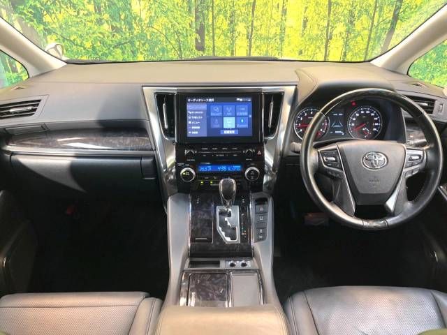 Toyota VELLFIRE 2020-02 10506-1