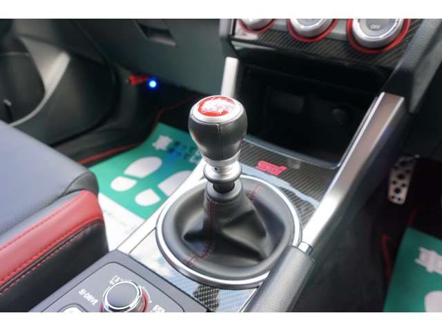 Subaru WRX STI 2016-10 13597-5