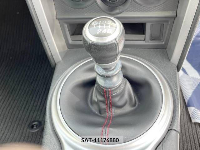 Subaru BRZ 2013-10 373068-2