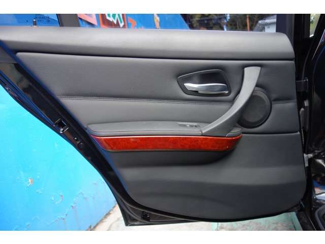 Bmw Alpina D3 2010-02 14991-11