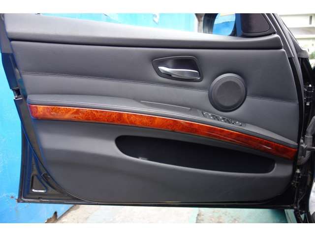 Bmw Alpina D3 2010-02 14991-6