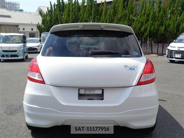 Suzuki SWIFT 2013-11 420124-11