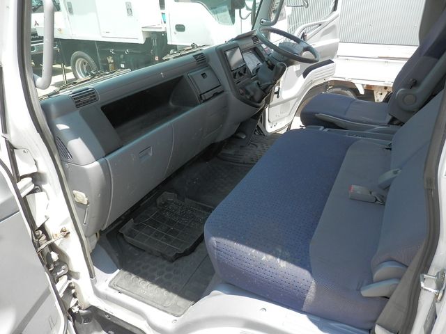 Mitsubishi CANTER 2006-08 2464-24