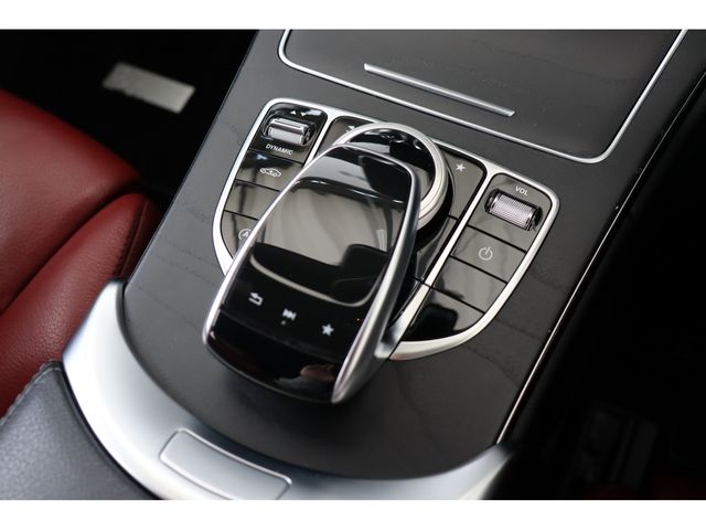 Mercedes Benz C-CLASS 2018-10 26802-19