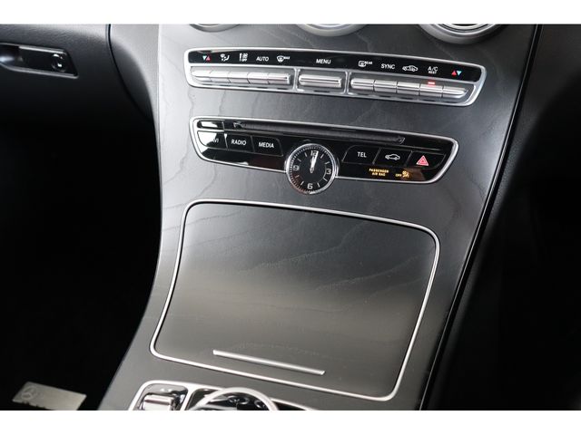 Mercedes Benz C-CLASS 2018-10 26802-18