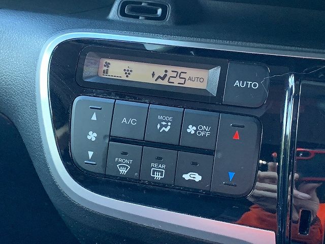 Honda N BOX CUSTOM 2016-06 187835-14