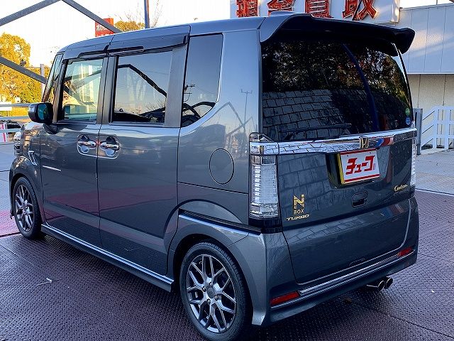 Honda N BOX CUSTOM 2016-06 187835-8