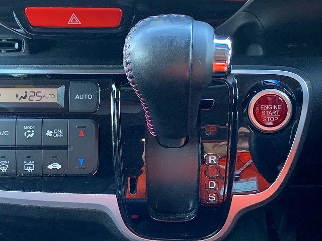 Honda N BOX CUSTOM 2016-06 187835-19