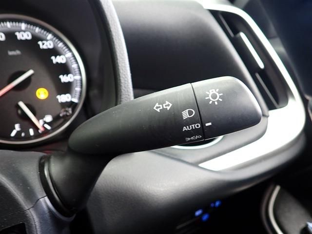 Toyota VOXY 2022-04 17504-20