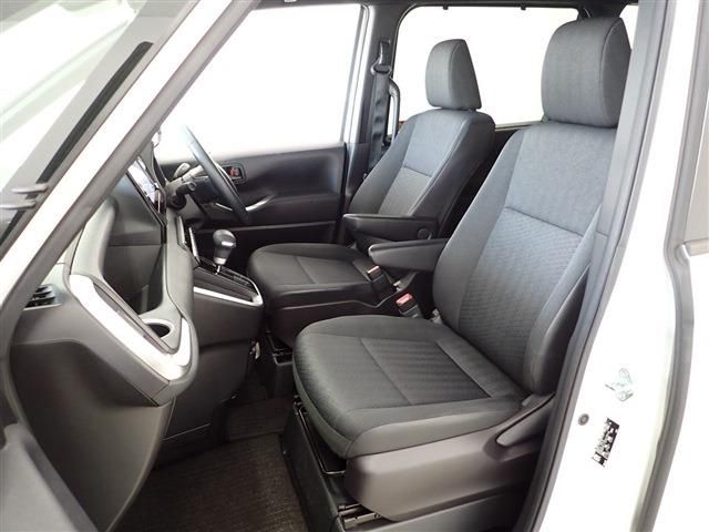 Toyota VOXY 2022-04 17504-26