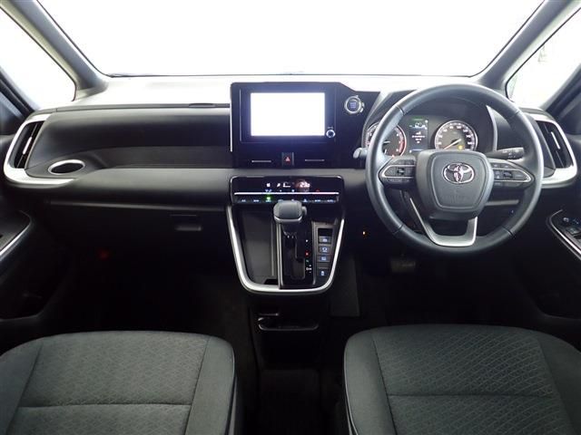 Toyota VOXY 2022-04 17504-10